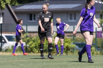 Bild 257 - wBJ SV Henstedt Ulzburg - TuS Rotenhof : Ergebnis: 12:0